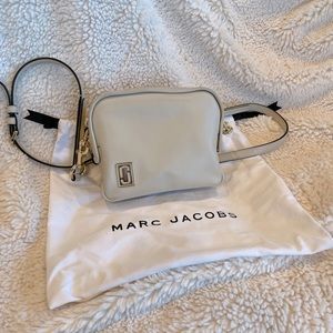 MARC JACOBS mini squeeze leather crossbody bag